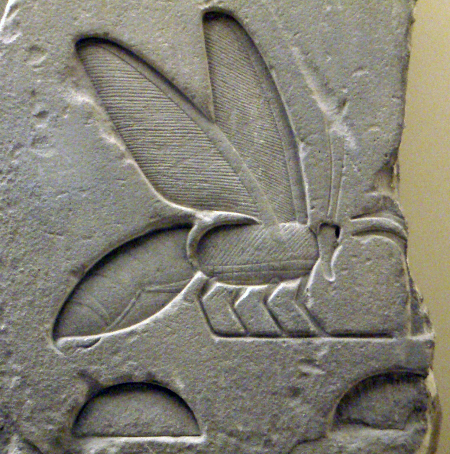 ancientegyptianrelief-beehieroglyph-rom1
